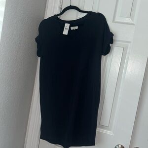 Lou & Grey casual shift dress